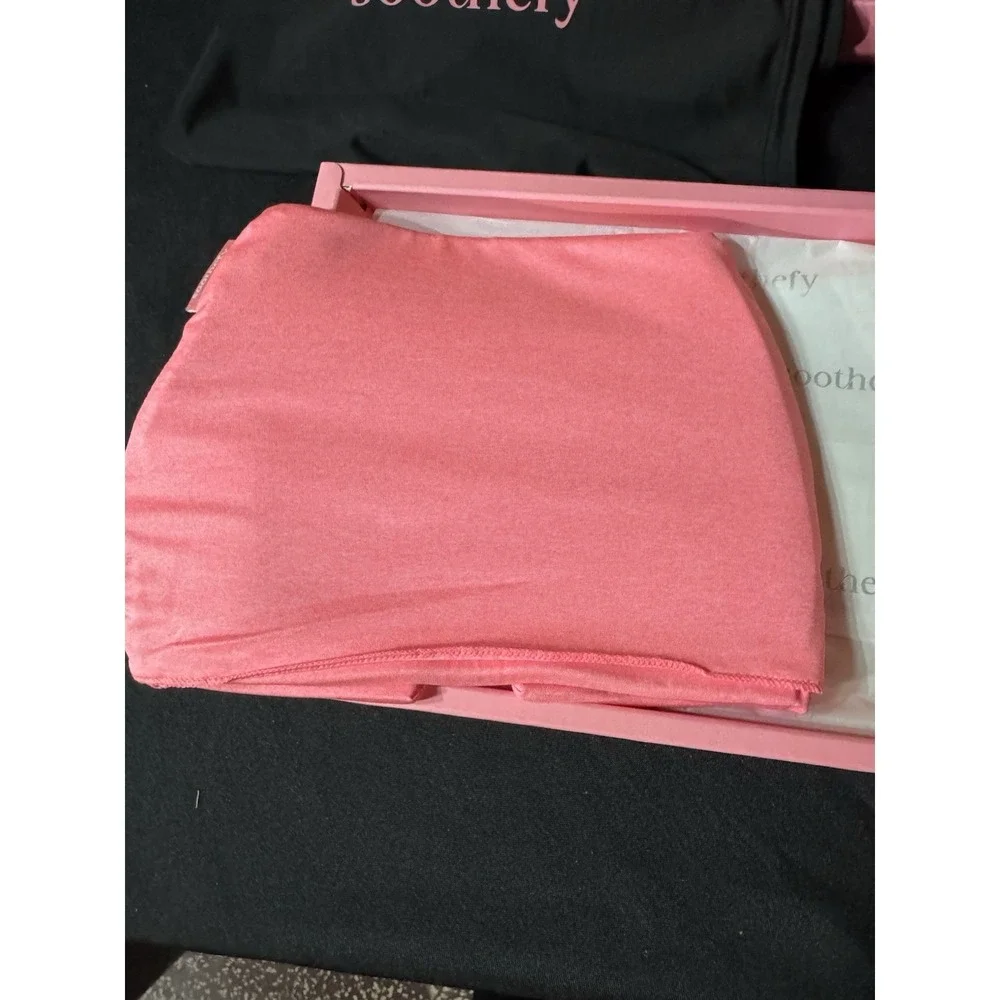 Soothefy Migraine Relief Cap w/ Slide-Up Eye Mask - Coral‎ Pink